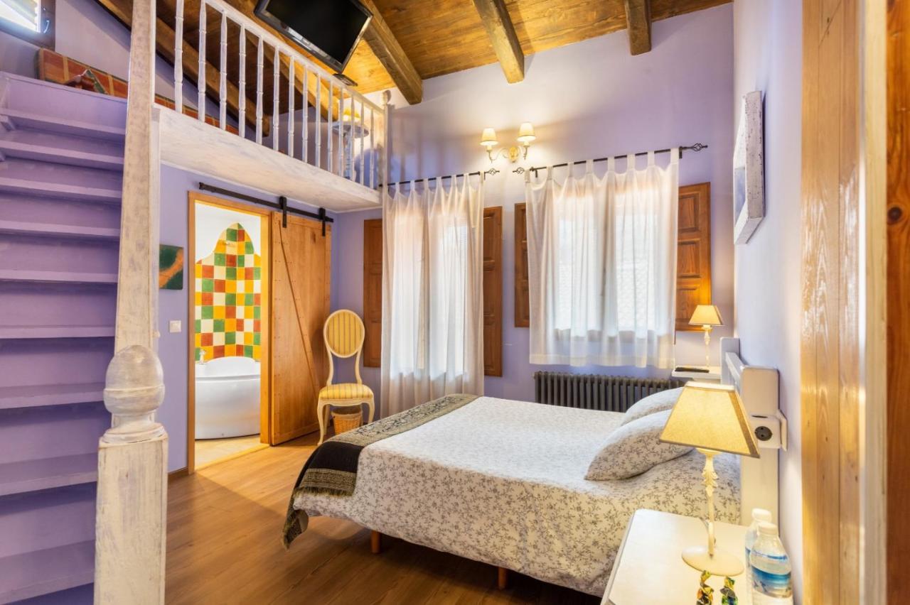 Panzares Casa Senderuelaゲストハウス エクステリア 写真